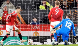Man Utd lần đầu thắng dưới trướng Amorim