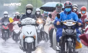 Dự báo thời tiết ngày 12/11: Miền Trung và Tây Nguyên mưa lớn, miền Bắc hanh khô