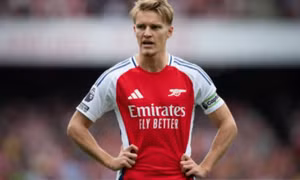 Arsenal đón liền 2 cú hích, rõ ngày Odegaard tái xuất