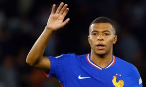 Mbappe bị loại khỏi tuyển Pháp