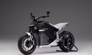 Hé lộ mẫu mô tô thể thao chạy điện mới của Honda