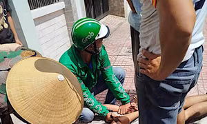 Tài xế xe ôm công nghệ tông ngã xe, bắt gọn tên trộm