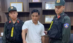 Kế hoạch bắt cóc ca sĩ, người mẫu, dùng vũ khí đe dọa quay clip 'nóng' của Bình 'kiểm'