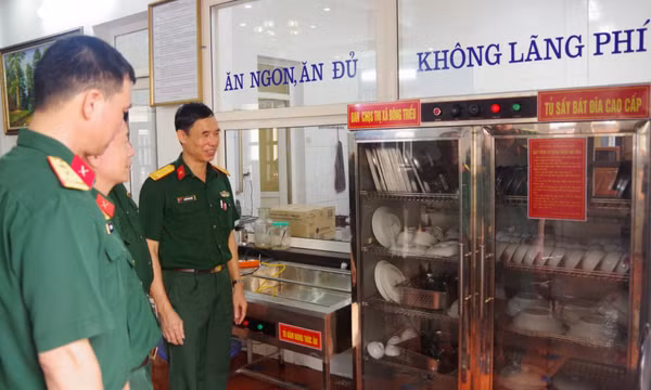 Ban CHQS TX Đông Triều - Tăng gia giỏi, nuôi quân tốt
