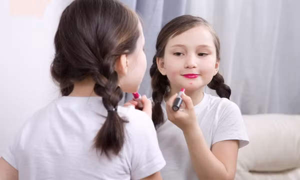 Trẻ dậy thì sớm: Chớ chủ quan, có thể xuất phát từ bệnh lý