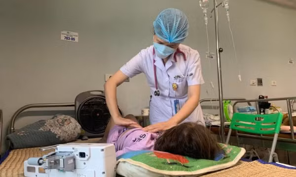 Chủ động ứng phó bệnh viêm gan cấp ở trẻ em