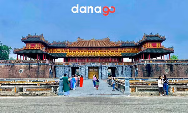 Tour Huế 1 ngày từ Đà Nẵng của DANAGO giá chỉ 680.000 đồng