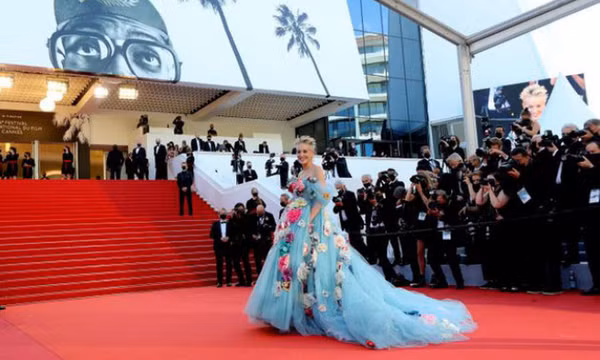 Bỏ mọi biện pháp phòng COVID-19, Cannes 2022 sẽ là nơi "siêu lây nhiễm"?