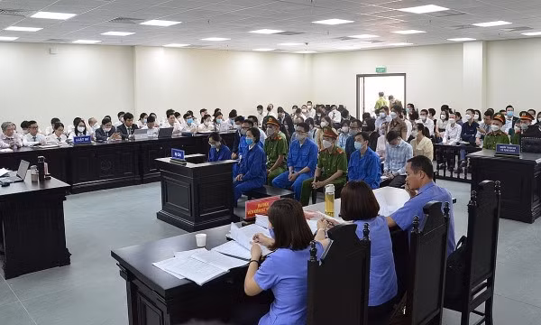 Siêu lừa 433 tỷ đồng ra tòa