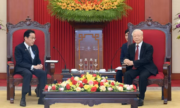 Tổng Bí thư Nguyễn Phú Trọng tiếp Thủ tướng Nhật Bản Kishida Fumio