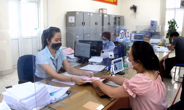 Tạo dựng sự hài lòng và niềm tin của nhân dân
