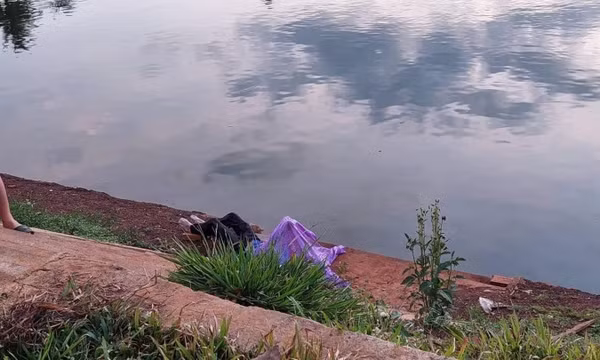 Gia Lai: Phát hiện thi thể người đàn ông nổi trên hồ nước công viên
