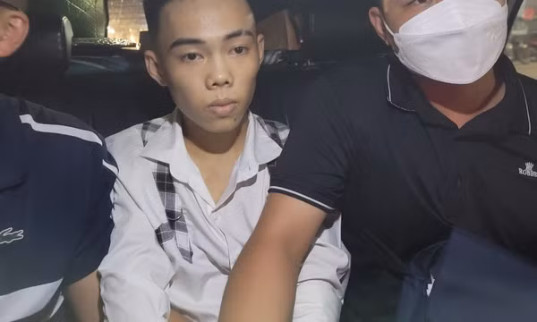 Công an Cẩm Phả bắt đối tượng trốn truy nã tại Bình Dương