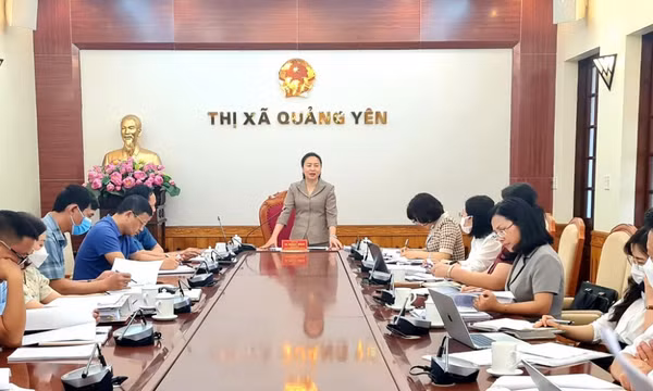 HĐND tỉnh giám sát tại TX Đông Triều và TX Quảng Yên