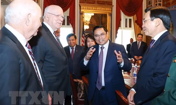 Thủ tướng Phạm Minh Chính gặp Chủ tịch thường trực Thượng viện Hoa Kỳ