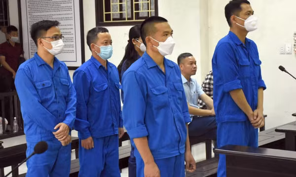Cựu phó công an, phó VKSND huyện lĩnh án vì không khởi tố Tiến 'Trắng'