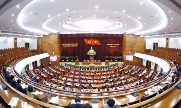 Ngày làm việc thứ ba của Hội nghị Trung ương 5 khóa XIII