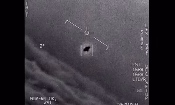Mỹ thừa nhận một số UFO 'không thể giải thích'