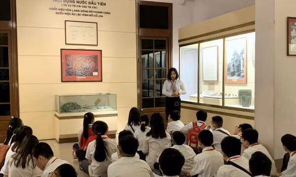 Đề nghị quy định môn Lịch sử là môn học bắt buộc ở cấp trung học phổ thông