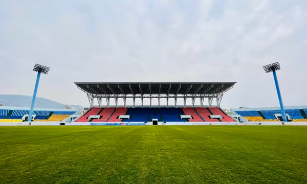 Cam Pha Stadium