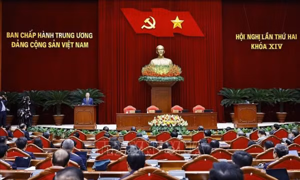 Thông báo hội nghị lần thứ hai Ban Chấp hành Trung ương Đảng khóa XIV
