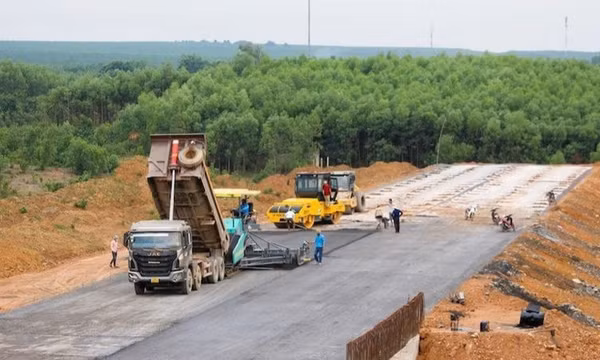 Tăng cường giải pháp quản lý, bình ổn giá vật liệu, tháo gỡ khó khăn cho các công trình giao thông