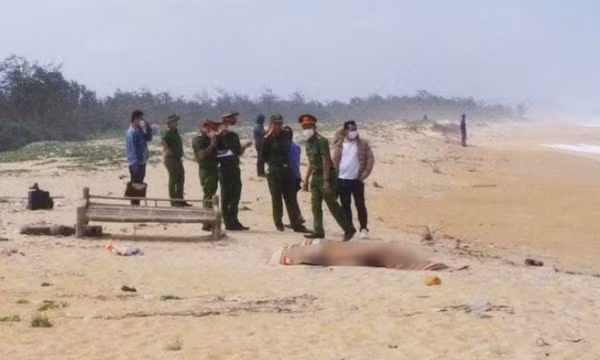 Phát hiện thi thể 2 ngư dân trong vụ tàu cá mất liên lạc