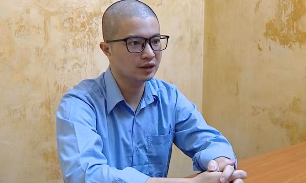 Bố của Mr Pips nhờ người 'chạy' bệnh án tâm thần cho con và bị lừa tiền tỉ