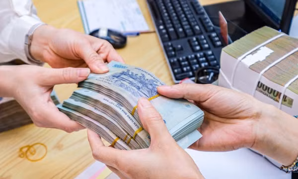 Bộ Nội vụ chính thức đề xuất tăng lương cơ sở với cán bộ, công chức lên 2,53 triệu đồng/tháng từ 1/7