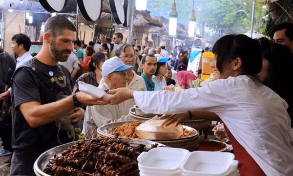Du khách Việt ngày càng ưu tiên trải nghiệm món ăn địa phương khi lựa chọn điểm đến