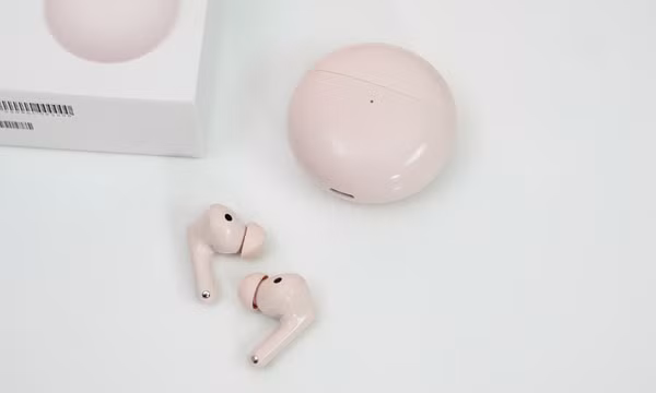 Sự thật về tai nghe Bluetooth: Hãng nào đáng mua, giá bao nhiêu là hợp lý?