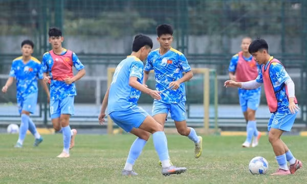 U19 Việt Nam bổ sung 10 cầu thủ, tiếp tục rà soát lực lượng