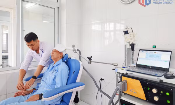 Đưa kỹ thuật hiện đại vào điều trị, phục hồi chức năng