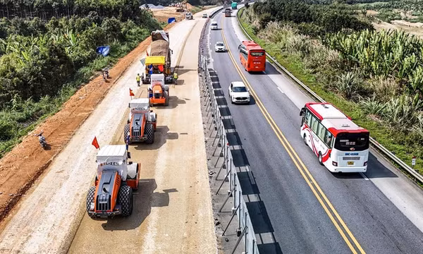 Thủ tướng giao Bộ Công an điều tra, xử nghiêm hành vi găm hàng và thổi giá vật liệu xây dựng