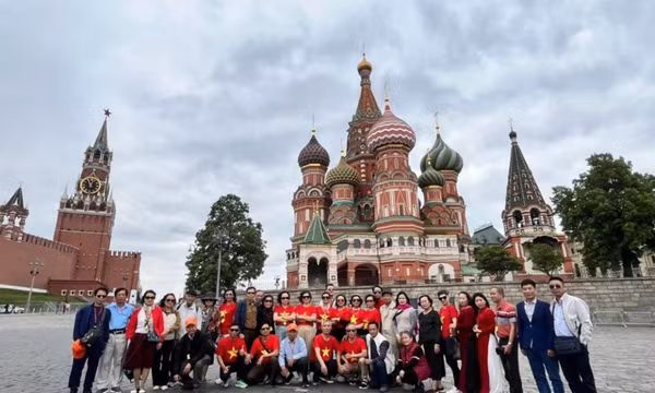 Chính sách hoãn, hủy tour nước ngoài: Khách cần lưu ý gì trước khi đăng ký?