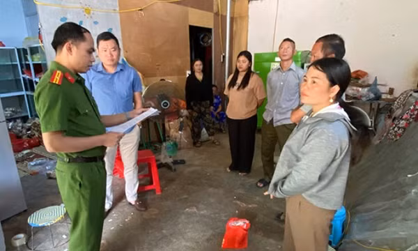 Điện Biên khởi tố 2 đối tượng buôn bán "thuốc nam gia truyền"