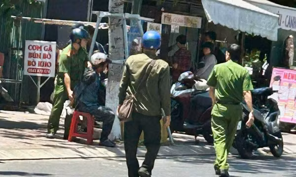 Người phụ nữ bán cơm bị đâm trọng thương ở Lâm Đồng