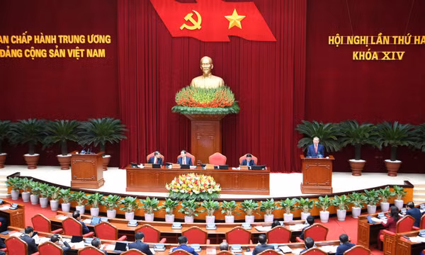Ngày làm việc thứ hai Hội nghị lần thứ hai Ban Chấp hành Trung ương Đảng khóa XIV