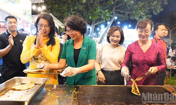Lan tỏa ẩm thực Việt Nam từ Lễ hội Văn hóa ẩm thực, món ngon