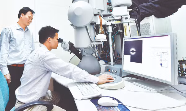 Mở rộng cơ hội cho nhà khoa học trẻ