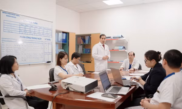 Ca phẫu thuật tụy phức tạp mở ra hướng điều trị mới cho bệnh nhân viêm tụy mạn tại Quảng Ninh