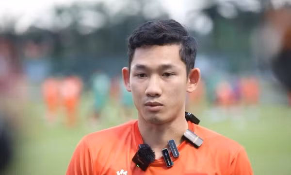 Nguyễn Hai Long muốn tuyển Việt Nam cảnh giác trước Lào