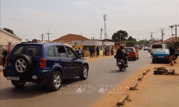 Đảo chính ở Guinea-Bissau: Tướng quân đội tuyên thệ là “Tổng thống chuyển tiếp”