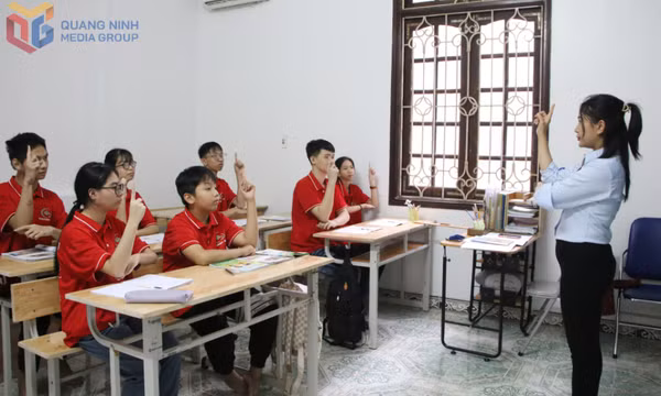 Tấm lòng cô giáo dạy trẻ khuyết tật