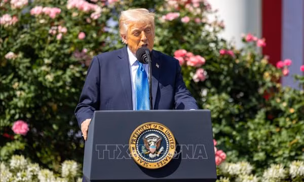 BBC xin lỗi ông Trump nhưng từ chối bồi thường