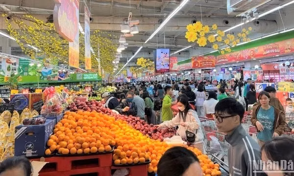 Ngành bán lẻ chuyển mình bứt tốc
