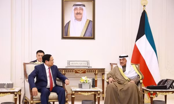 Việt Nam luôn coi trọng, mong muốn tăng cường hợp tác thực chất, hiệu quả với Kuwait