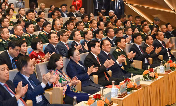 Chủ tịch nước Lương Cường dự Lễ kỷ niệm 50 năm Quốc khánh Lào và 105 năm ngày sinh Chủ tịch Kaysone Phomvihane