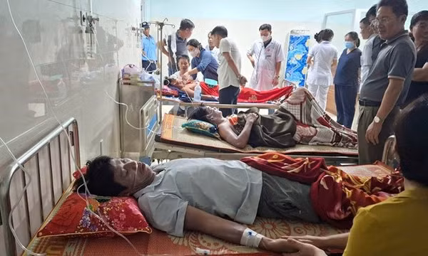 Ba người Lý Sơn sống sót qua bão, hai ngày đêm uống nước mưa, ăn cá sống