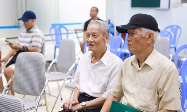 Trả gộp 3 tháng lương hưu, trợ cấp bảo hiểm cho người thụ hưởng ở 4 tỉnh bị ảnh hưởng lũ lụt